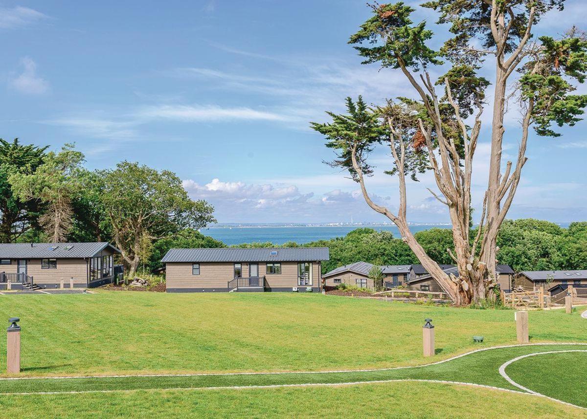 Woodside Bay Lodge Retreat Wootton Bridge (Isle of Wight) Exterior photo